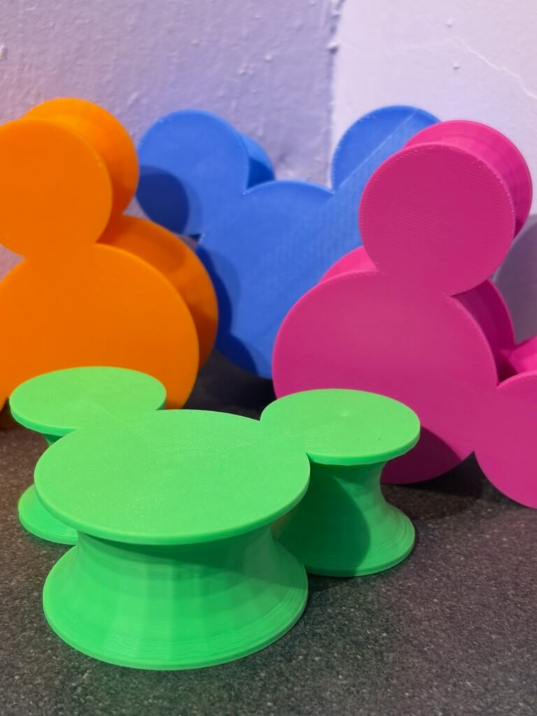 classic mouse ear holder – 3d printed wall display for headbands & collectors