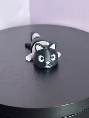 Black & White articulated cat fidget toy, 3D printed in PLA