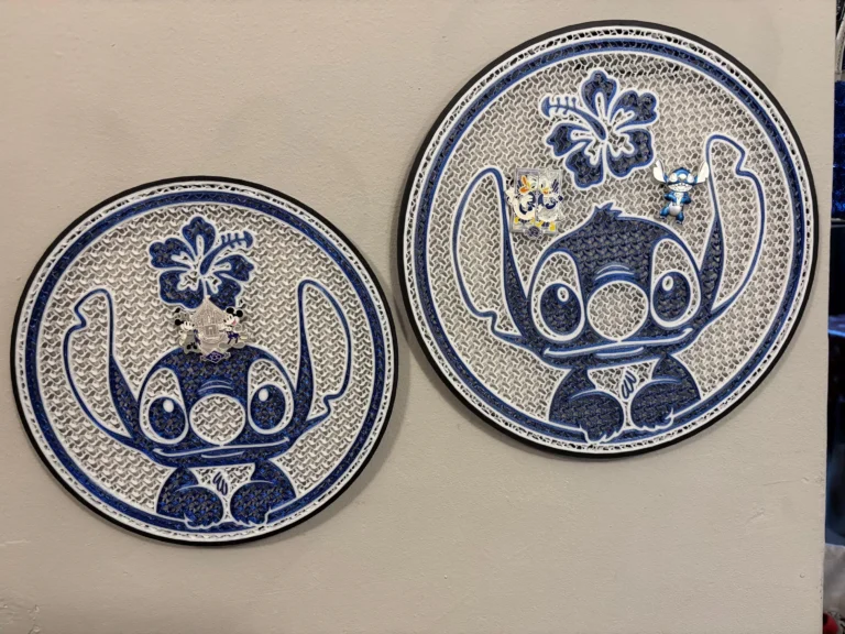 stitch pin board – 3d printed display for enamel pins – blue alien fan art