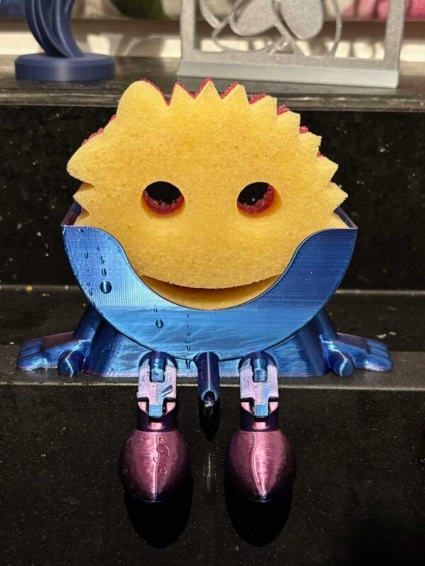 Draining sponge holder compatible with Scrub Daddy