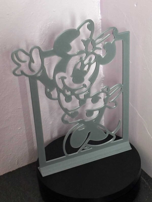 3D printed mouse silhouette décor on display stand