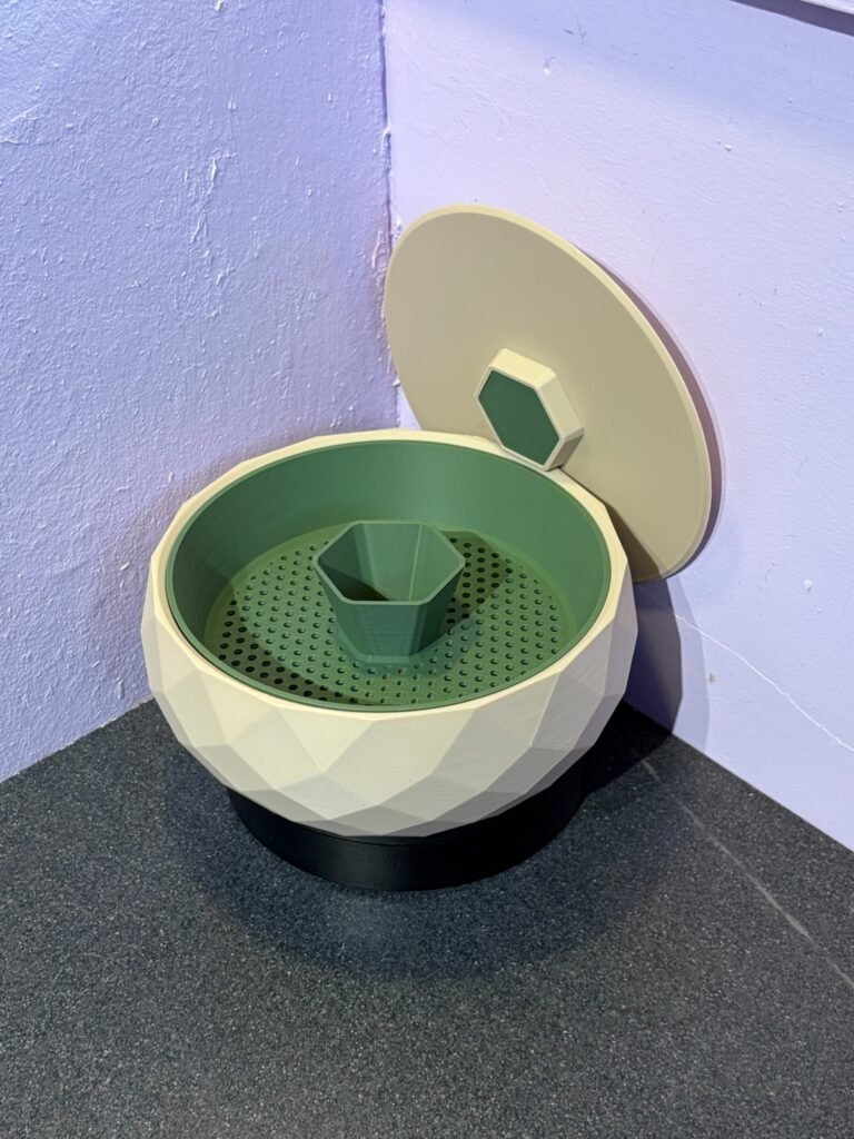 pistachio bowl with hidden shell compartment