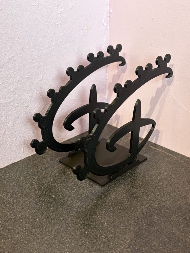 disney inspired “d” key holder – 6 key stand & organiser