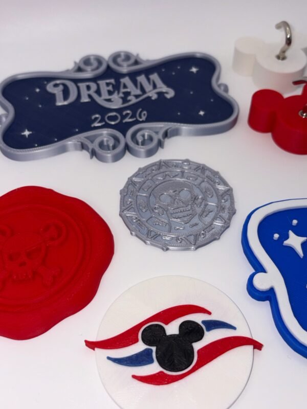 magical cruise door starter bundle — 14 piece 3d printed stateroom decoration set | personalised signs, pirate night magnets & hooks
